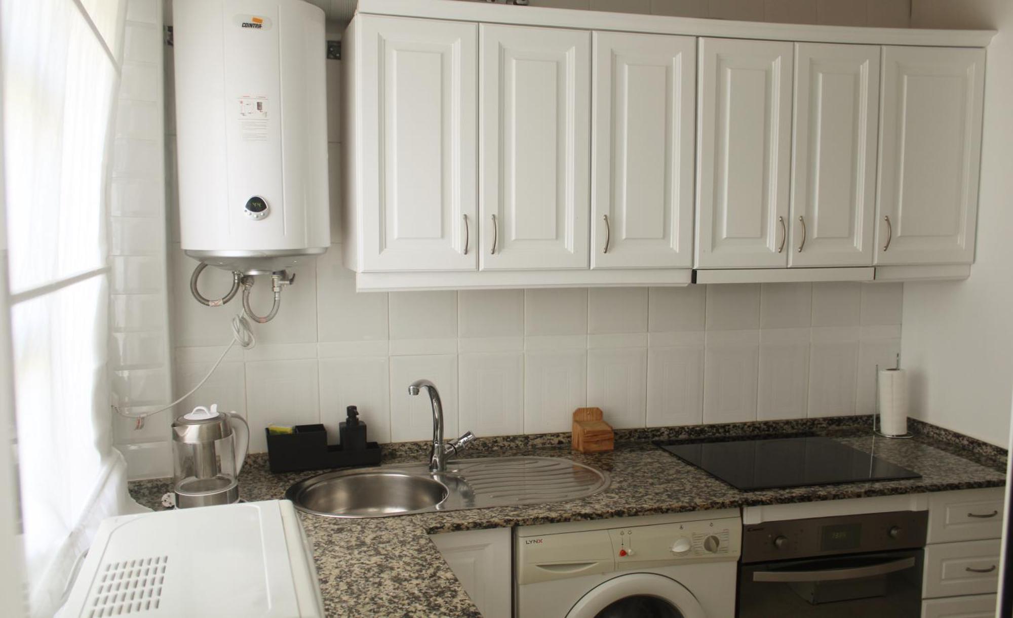 Ideal Familias Apartment